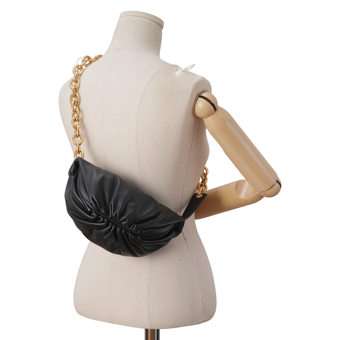 BOTTEGA VENETA(USED)보테가베네타 레더 체인 벨트백